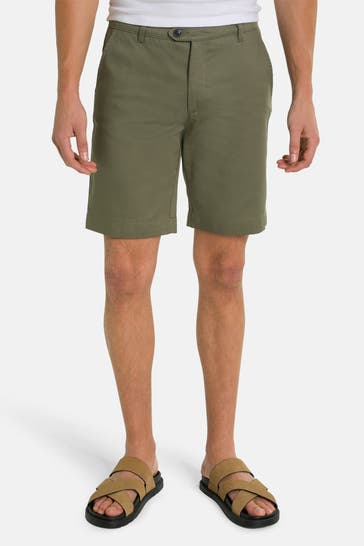 !SOLID Chino-Shorts oliv