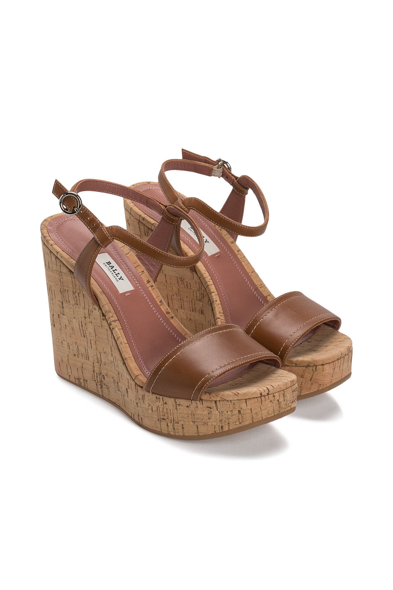 Bally wedges top