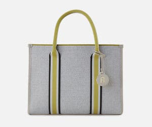 Additional offers from the brand Furla 220628-furla-angebote-300x250px-3.jpg