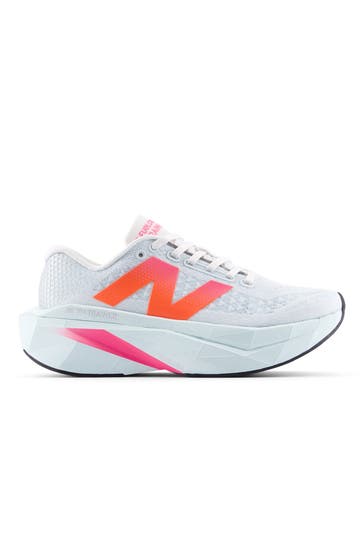 NEW BALANCE Trainingsschuhe 'SuperComp' eisblau slim fit