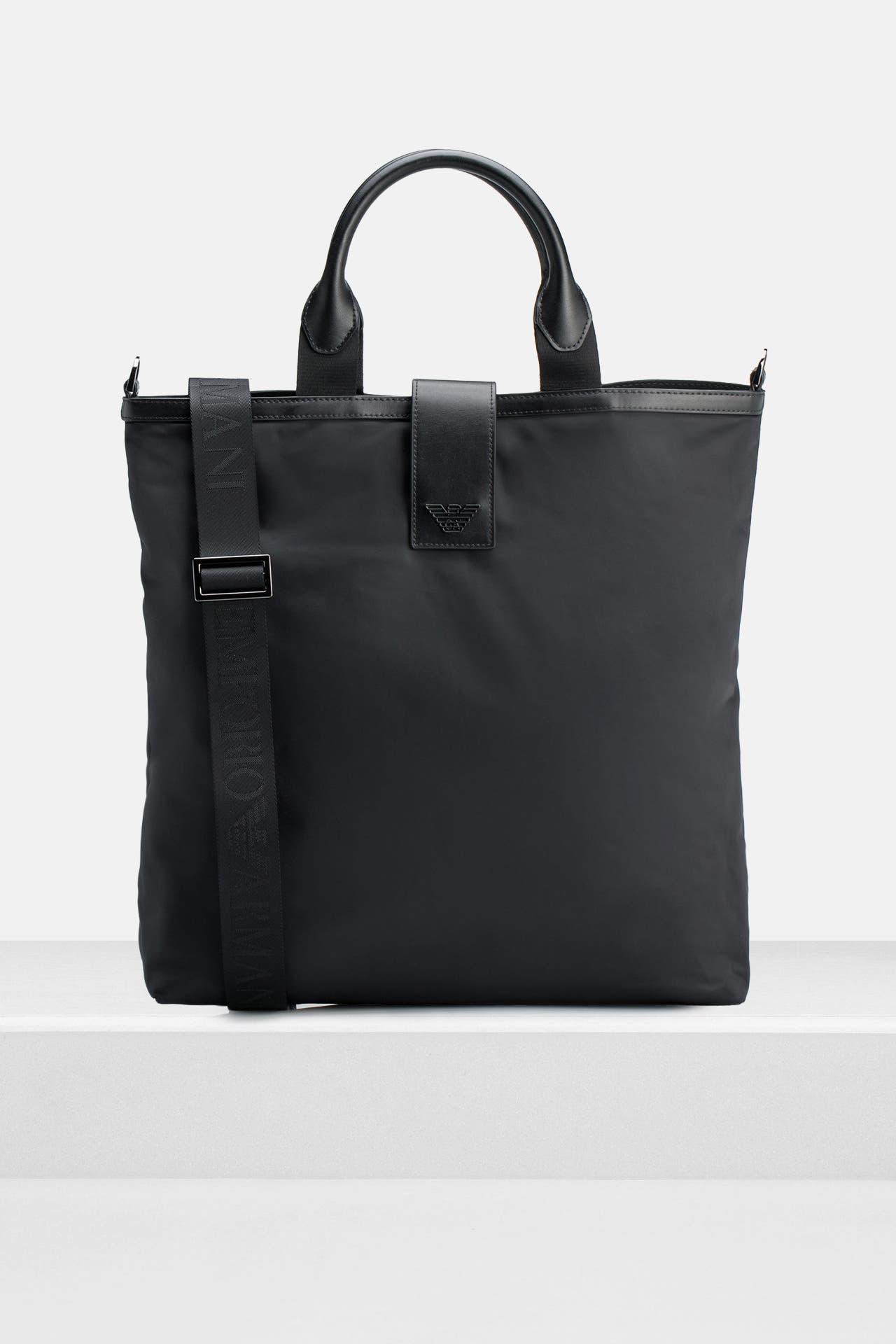 EMPORIO ARMANI Umhängetasche schwarz, Bild 1