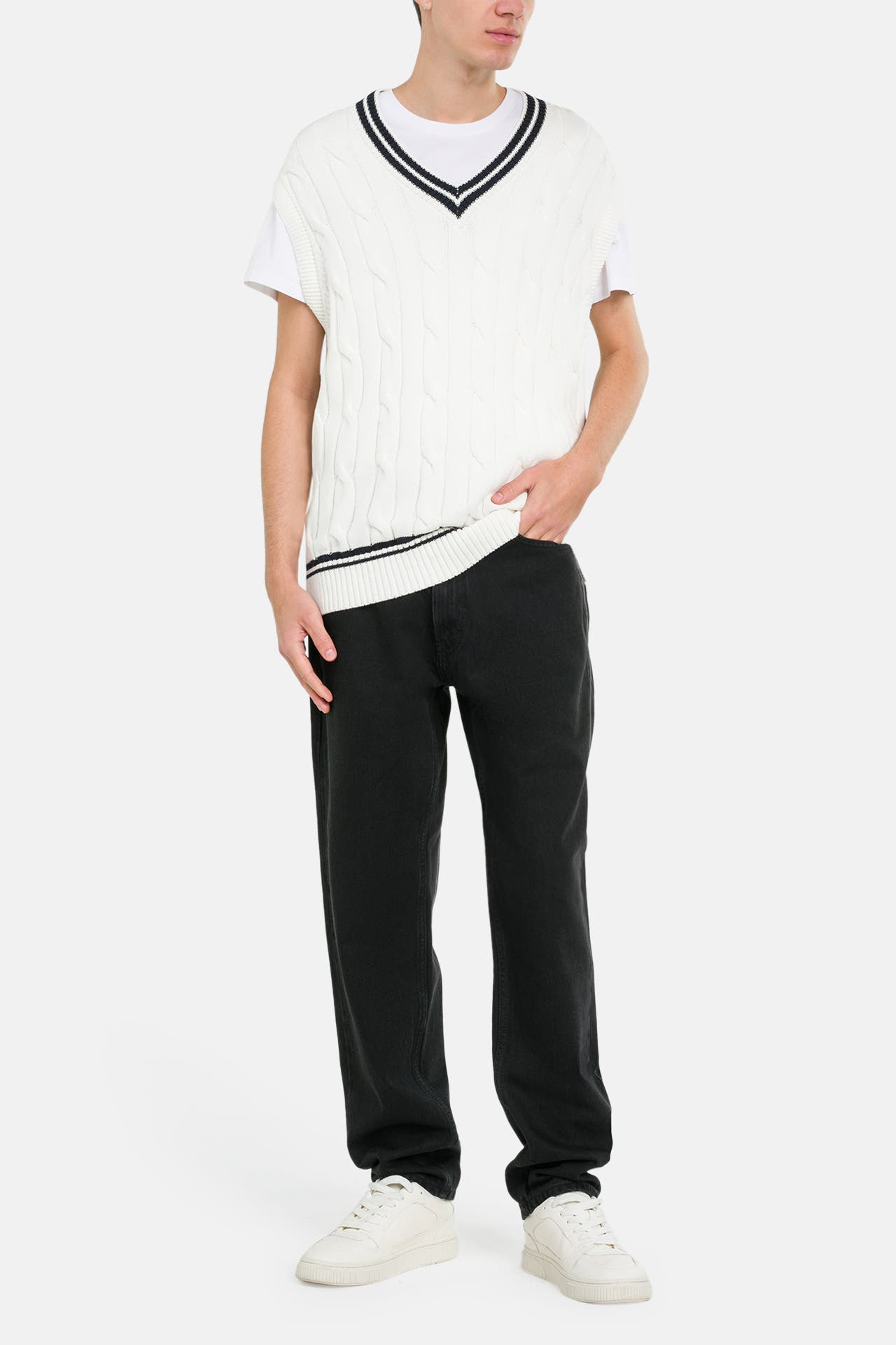 HUGO Jeans schwarz tapered, Bild 1