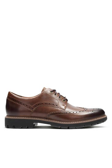 CLARKS Lederschnürer 'Batcombe Wing' Standard Fit