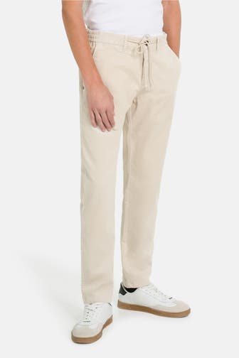 NEW ZEALAND AUCKLAND Cordhose beige