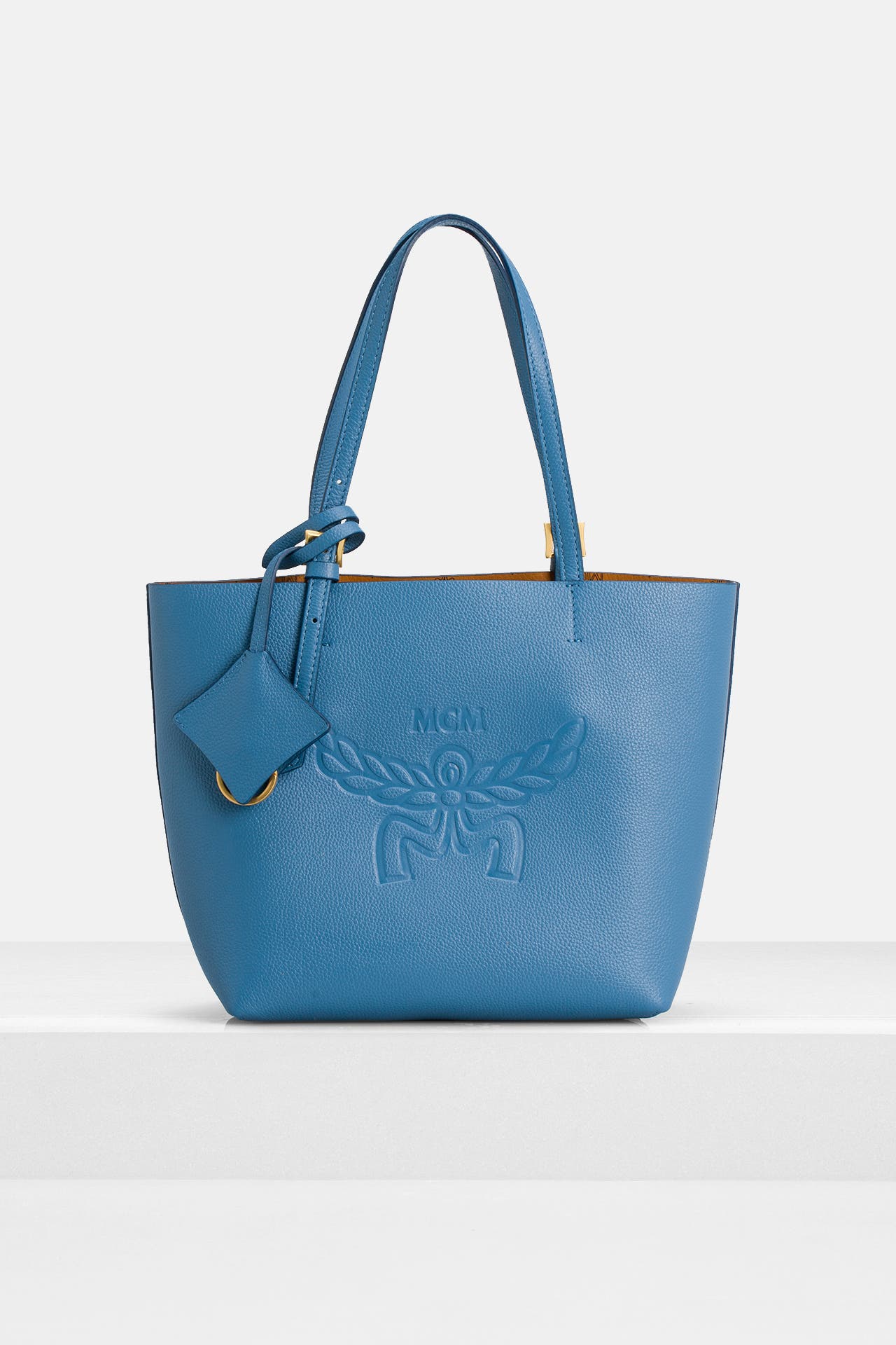 MCM Handtasche 'Himmel' blau, Bild 1