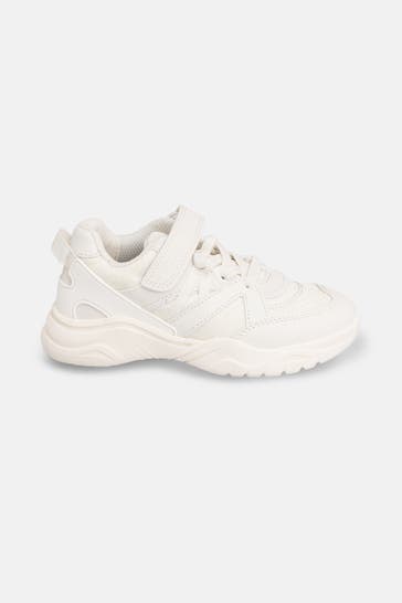 CLARKS Sneaker 'Feather Pace' weiß