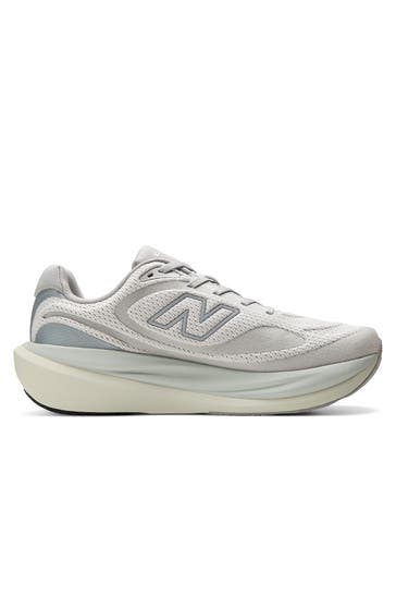 NEW BALANCE Laufschuhe '1080' hellgrau