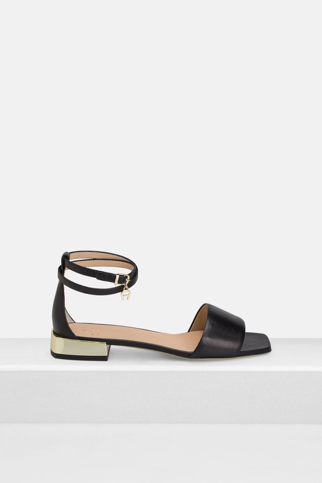 AIGNER Sandalen 'Fashion Saskia' schwarz, Bild 1