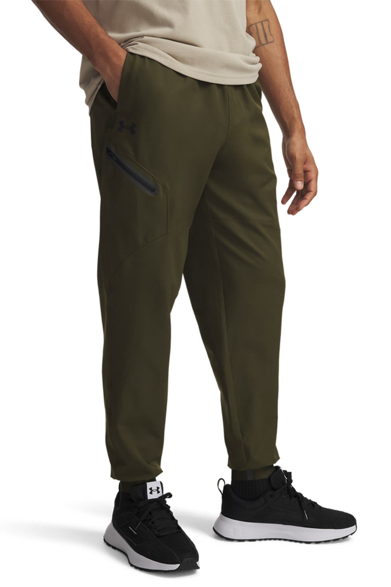 UNDER ARMOUR Sweatpants 'Unstoppable Woven' khaki, Bild 1