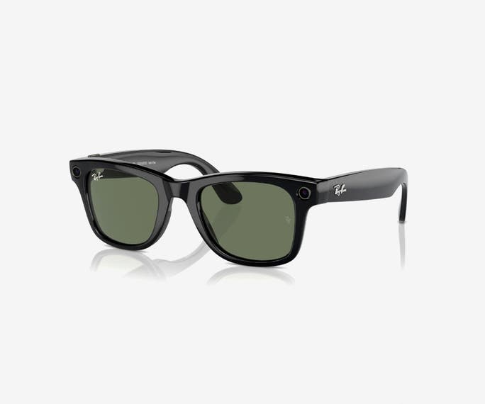 Sunglass Hut
