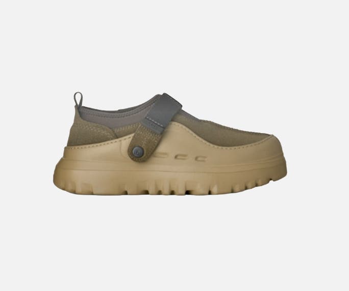 UGG