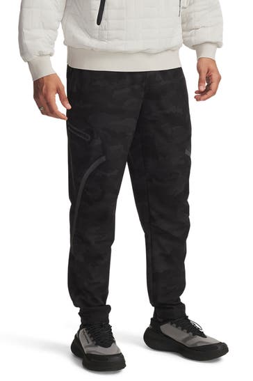 UNDER ARMOUR Black trousers