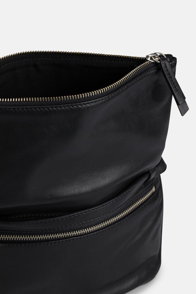 LIEBESKIND BERLIN Umhngetasche 'Aloe' schwarz  gnstig online kaufen