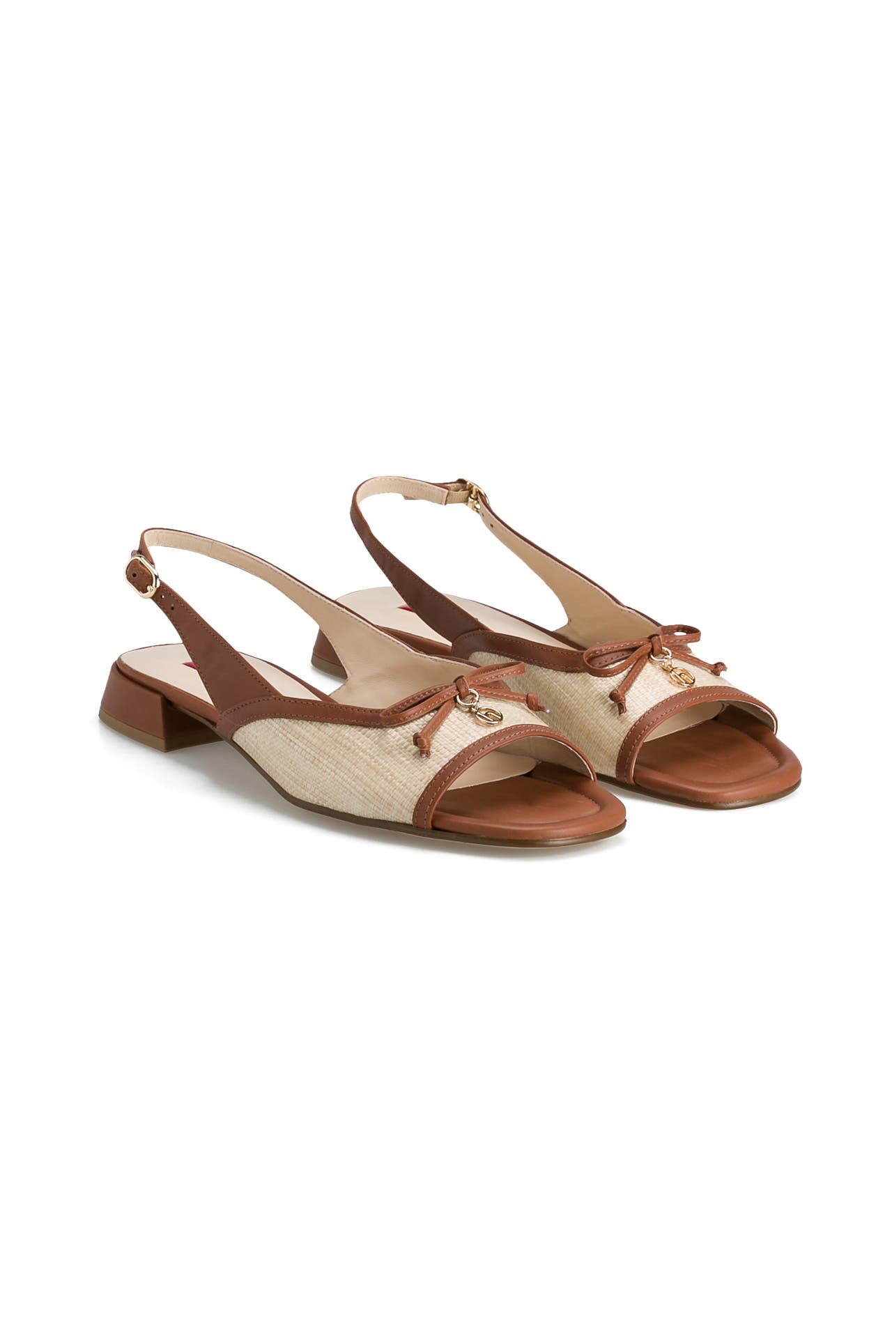 Calvin klein outlet raffaela pump