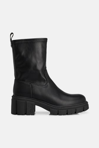 BUFFALO Stiefeletten 'Zora' schwarz