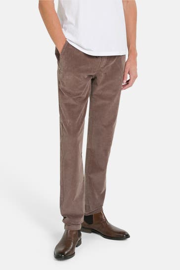 NEW ZEALAND AUCKLAND Cordhose braun