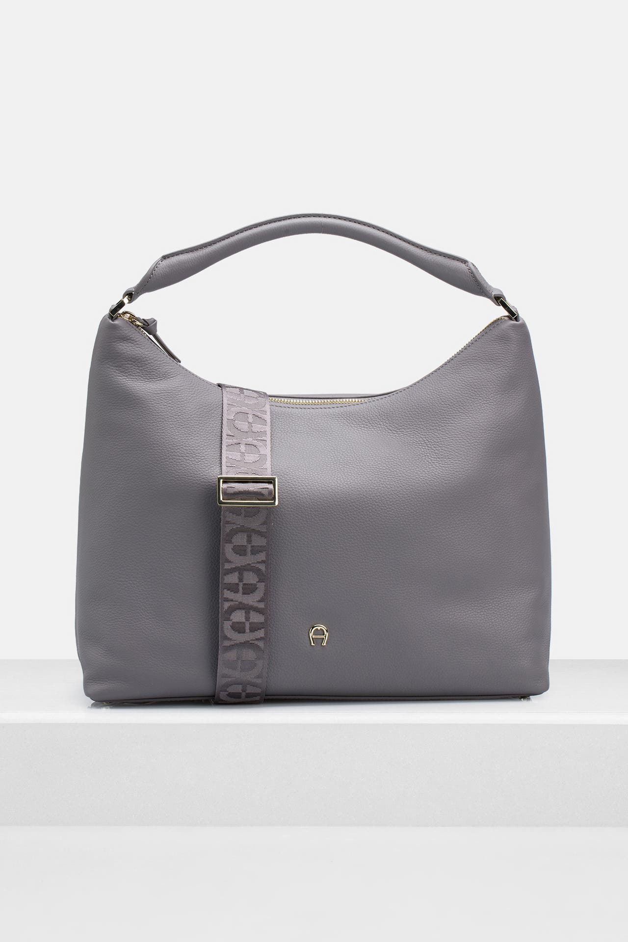 AIGNER Schultertasche 'Zita' grau, Bild 1