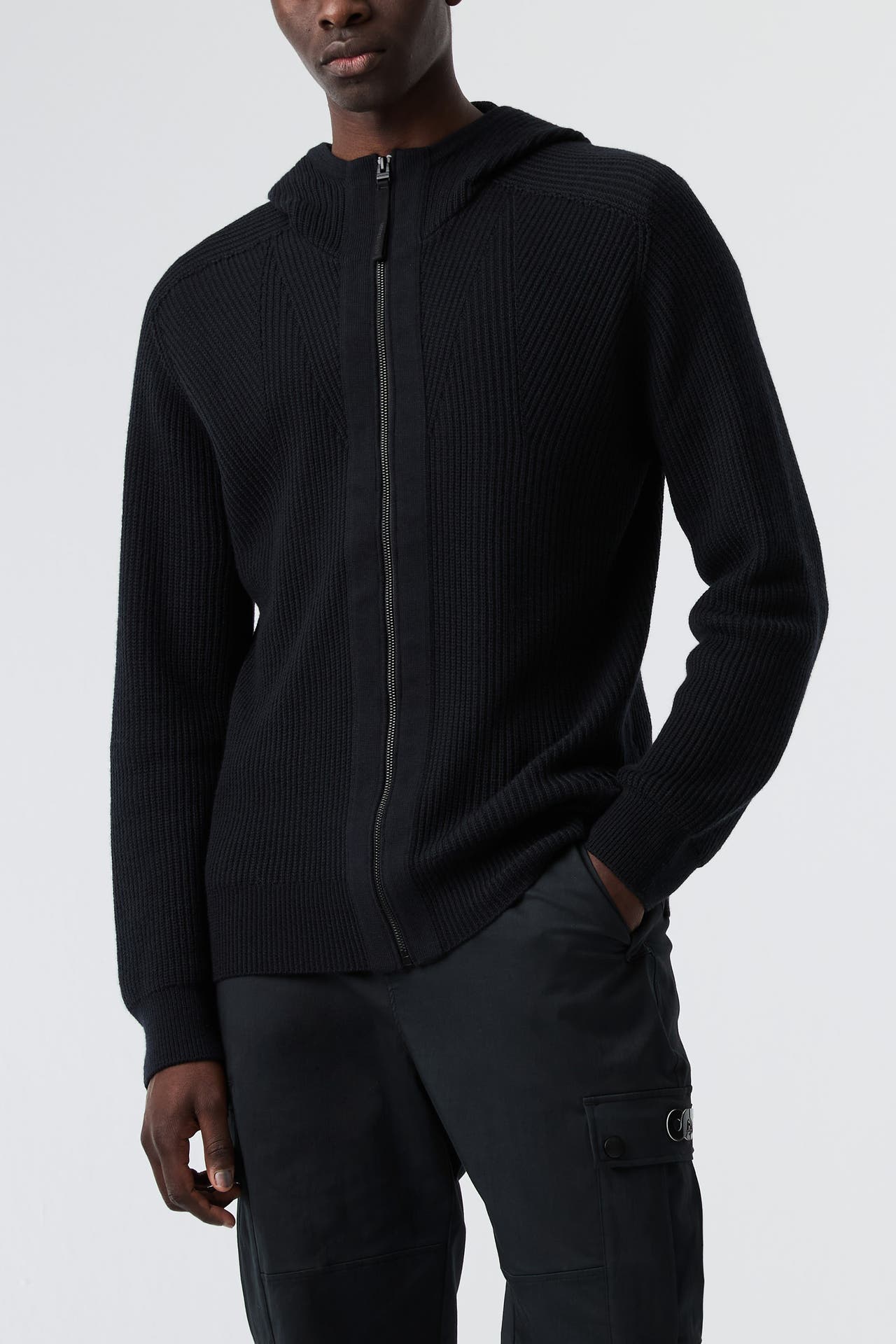 ALPHATAURI Strickjacke schwarz, Bild 1
