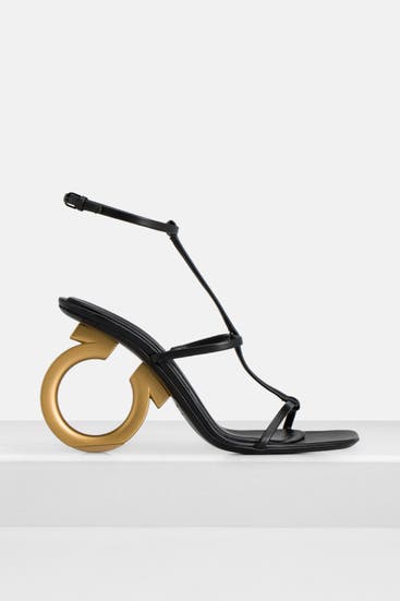 FERRAGAMO - Pumps 'Elina' schwarz