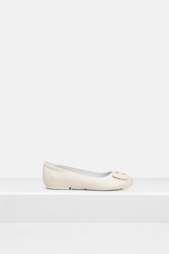 HOGAN Ballerinas 'Placca Vernciata' ecru