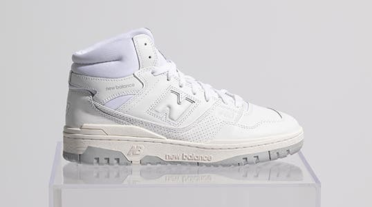 Weiße Sneaker