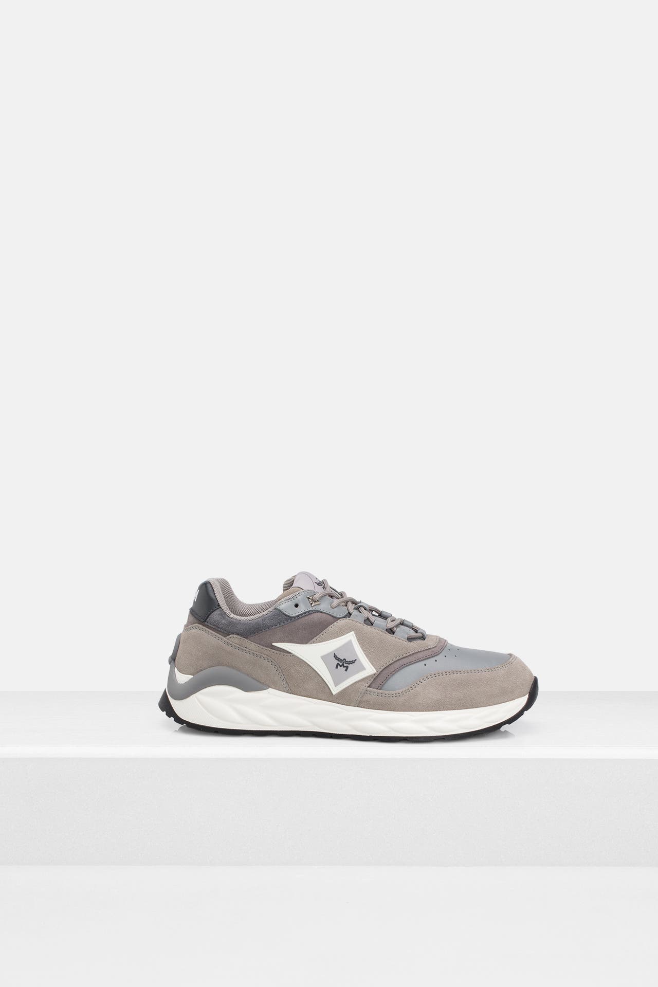 MCM Sneaker 'Skywander' grau, Bild 1