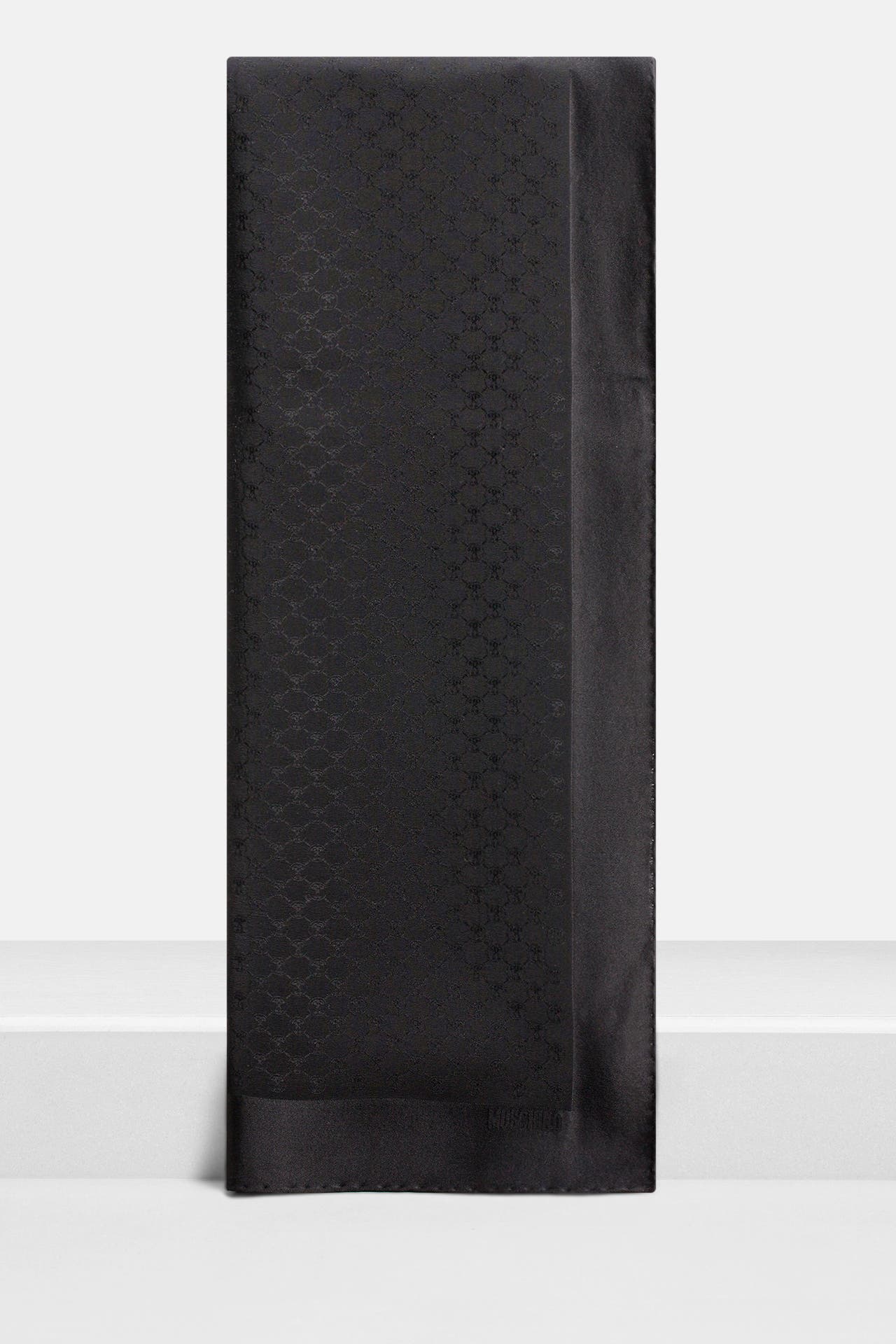 MOSCHINO Seidentuch schwarz, Bild 1