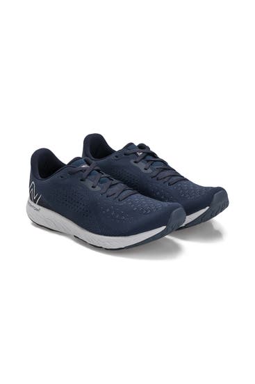 NEW BALANCE - Laufschuhe 'MTMPOCD2' navy