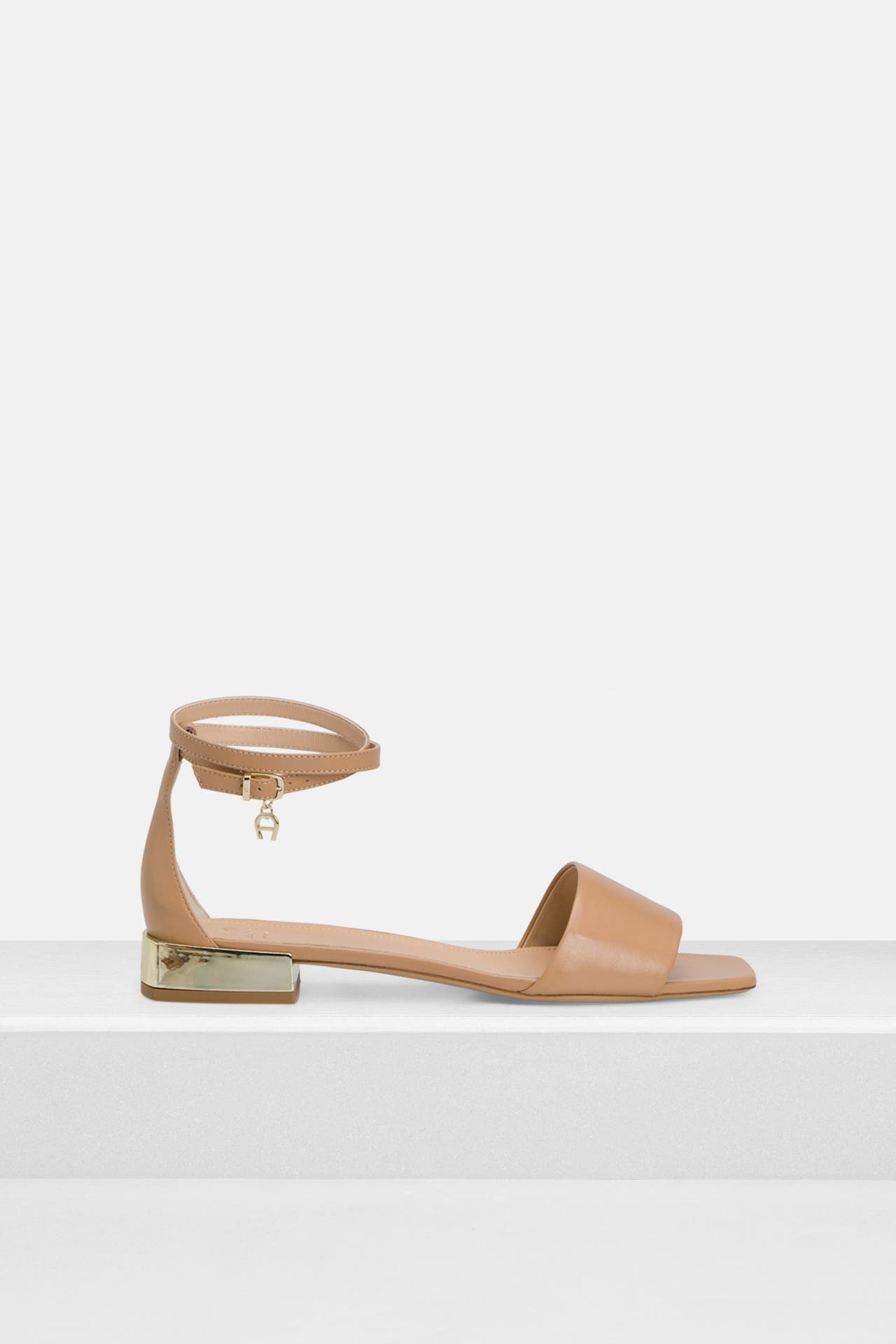 AIGNER Sandalen 'Fashion Saskia' beige, Bild 1