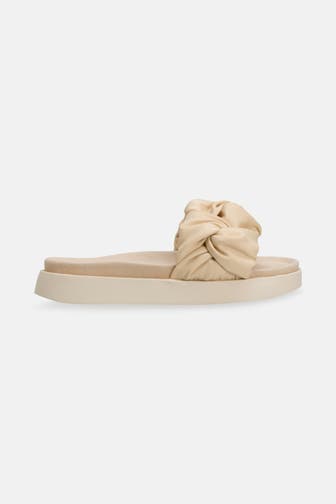 INUIKII Slides 'Fjord Flower' creme