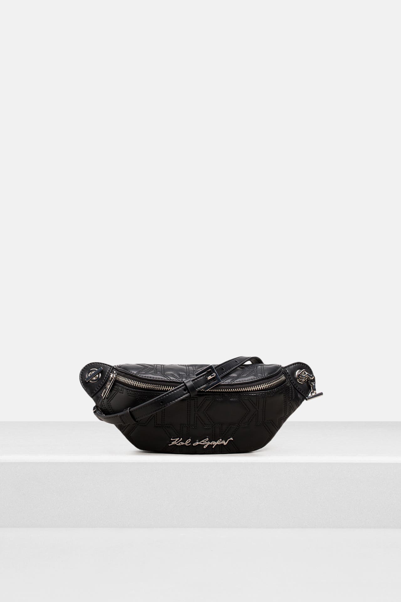 KARL LAGERFELD Bauchtasche 'Kurl' schwarz, Bild 1