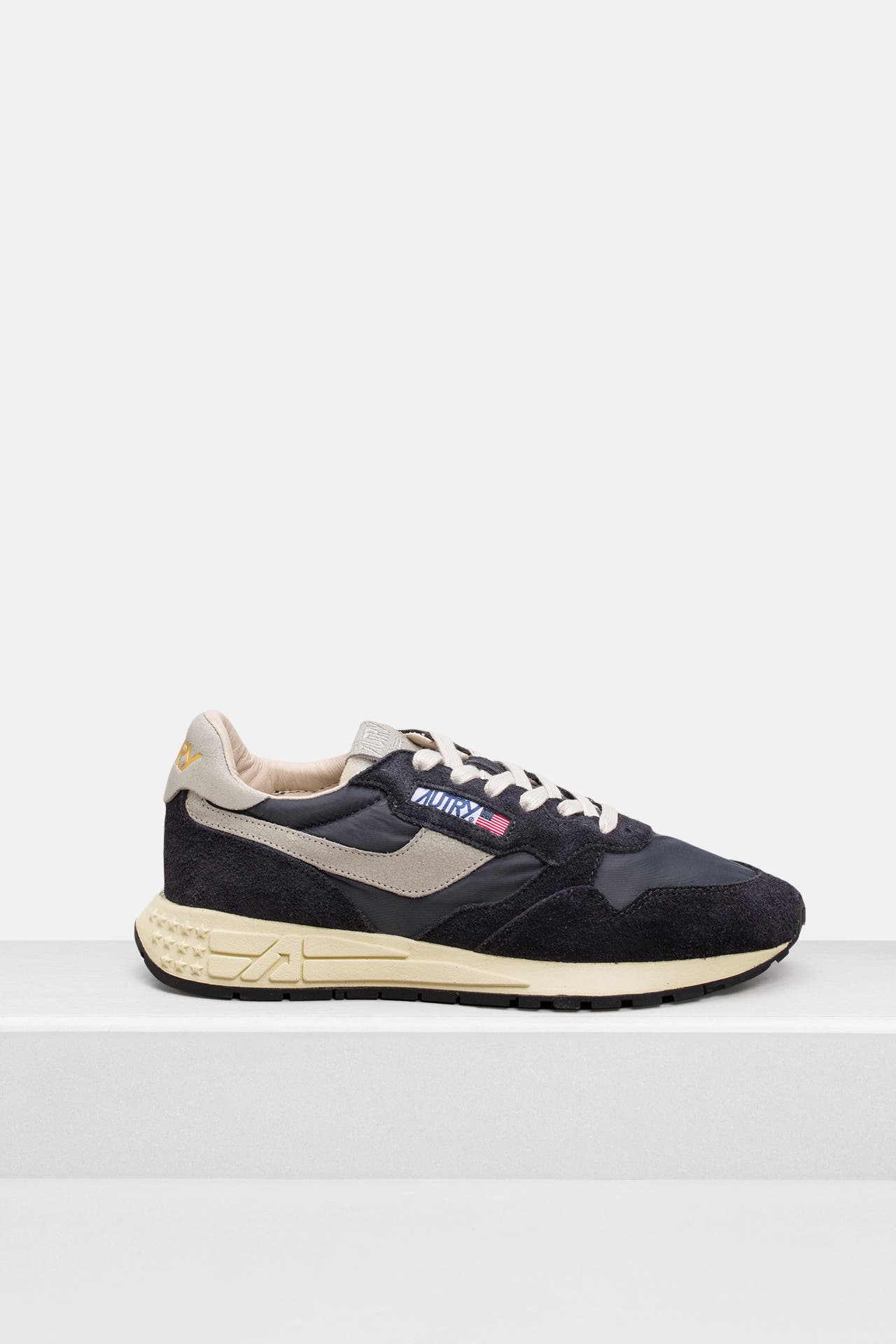 AUTRY Sneaker zweifarbig, Bild 1