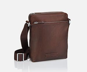 عروض أخرى خاصة بالماركة Porsche Design 4046901643379_Urban-Courier-Shoulderbag-SVZ-espresso.jpg