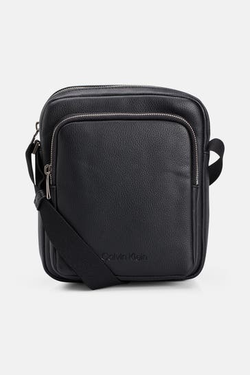 CALVIN KLEIN Umhängetasche schwarz