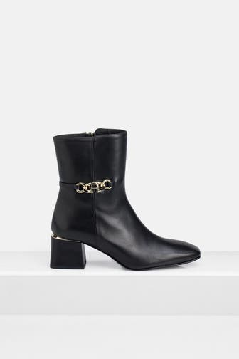 AIGNER Stiefeletten 'Olivia 16A' schwarz