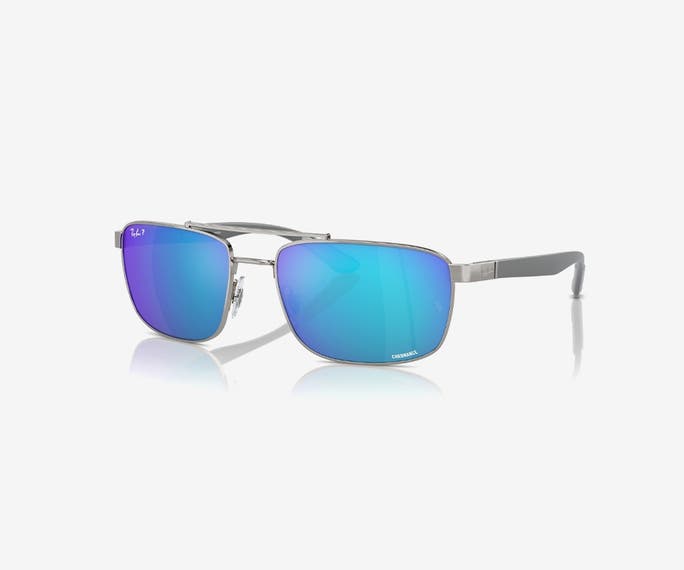 Sunglass Hut