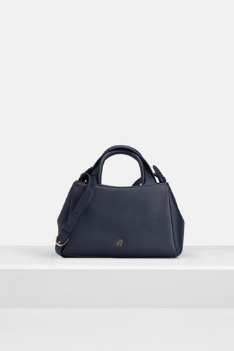 AIGNER Umhängetasche 'Andrina' dunkelblau