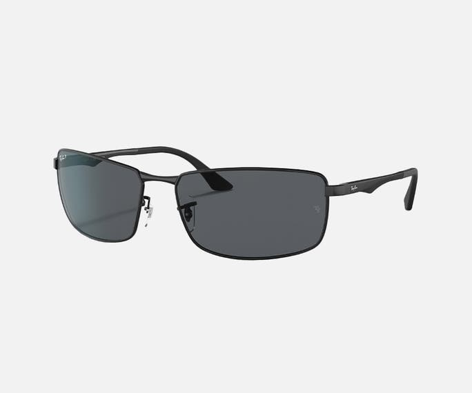 Sunglass Hut