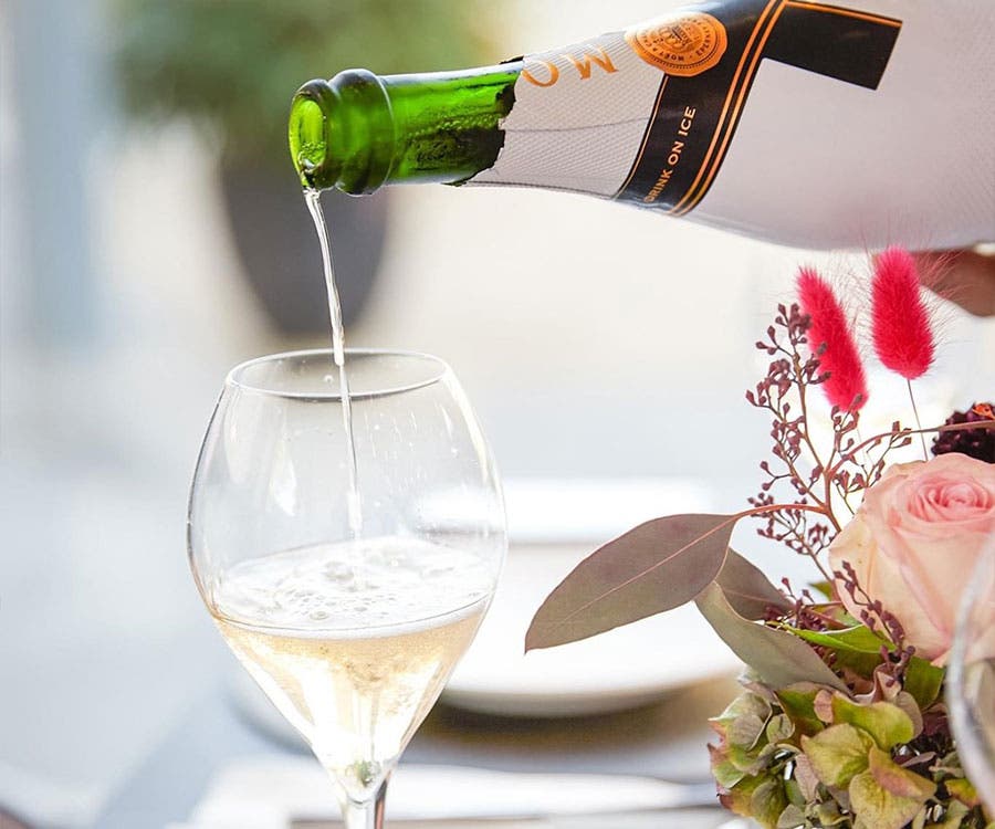 Weitere Angebote der Marke Bollicine Champagne Bar 221123-bollicine-angebote-900x750px-1.jpg