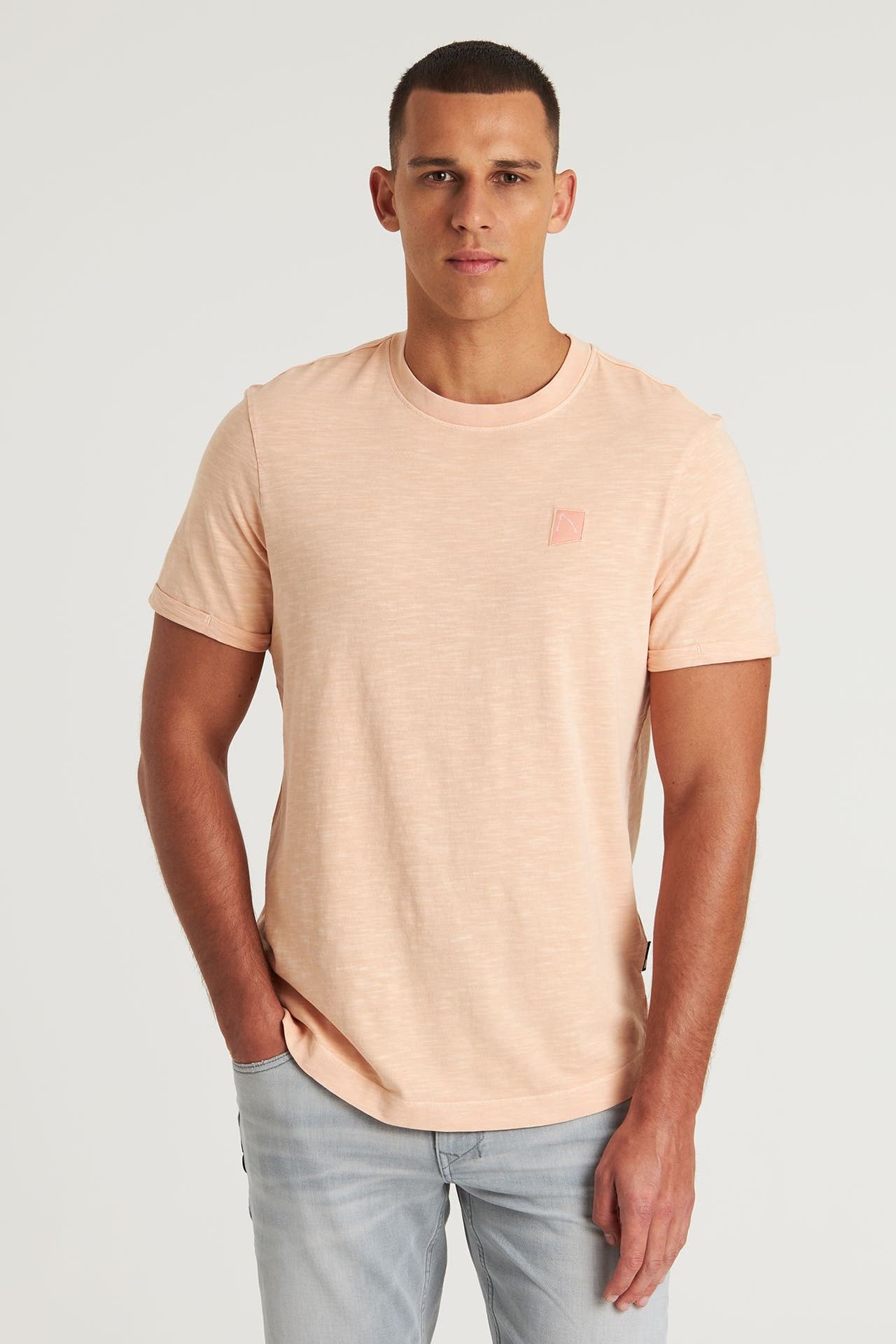 CHASIN' T-Shirt 'Brody Slub' pastellorange, Bild 1